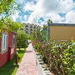 Hl Miraflor Hotel 4*